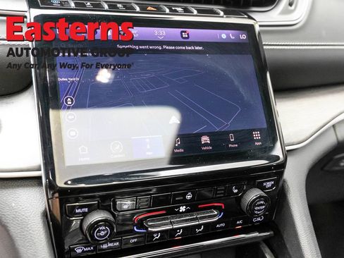 Used 2024 Jeep Grand Cherokee Limited 4xe AWD/4WD image 19