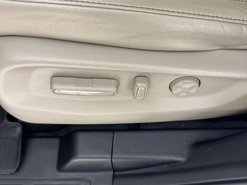 Certified 2021 Honda Odyssey Touring image 24