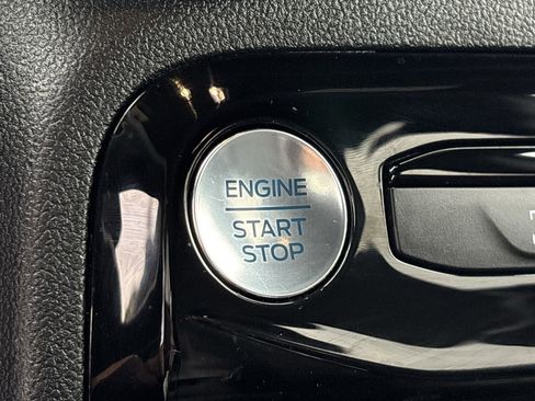 Used 2024 Ford Escape ST-Line w/ Tech Pack #1 image 29