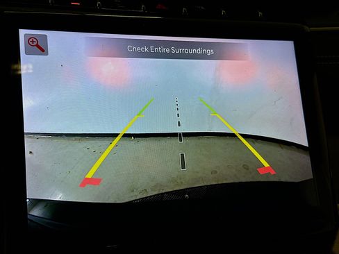 Used 2023 Jeep Grand Cherokee L Limited image 23