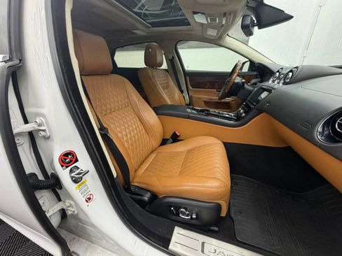 Used 2016 Jaguar XJ L Portfolio AWD/4WD image 6