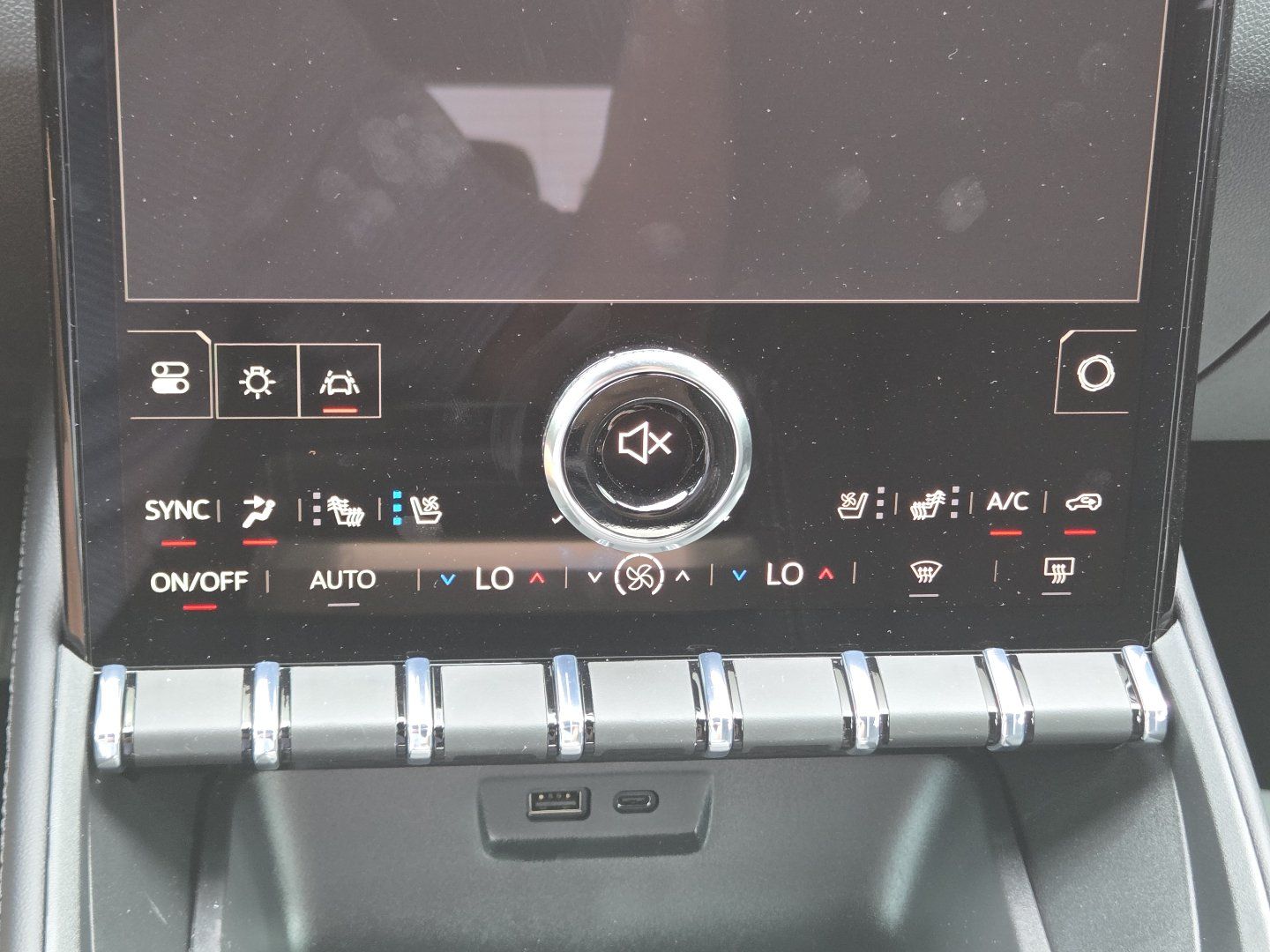 New 2027 GMC Terrain Elevation w/ Elevation Premium Package FWD image 31