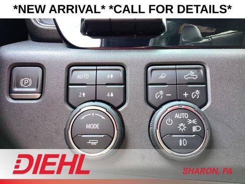 Used 2022 Chevrolet Silverado 1500 ZR2 w/ Technology Package AWD/4WD image 62