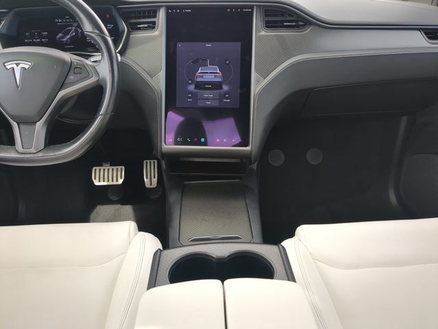 Used 2021 Tesla Model X Performance AWD/4WD image 18