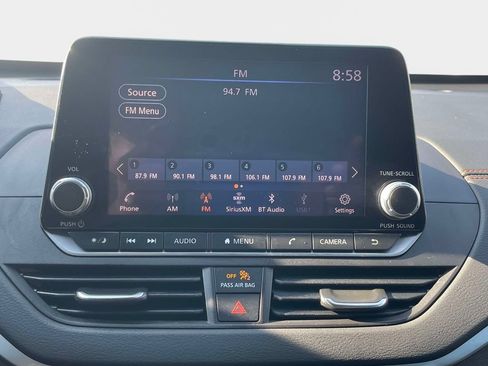 Used 2021 Nissan Altima 2.5 SR w/ SR Premium Package FWD image 25