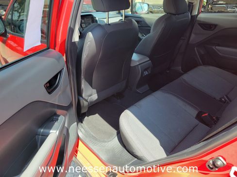 Used 2024 Subaru Crosstrek 2.0i Premium image 13