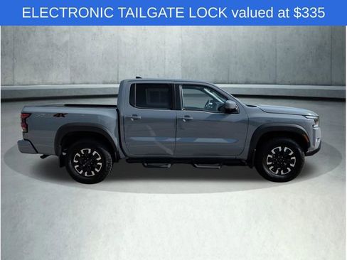 Used 2023 Nissan Frontier PRO-4X w/ Pro Convenience Package AWD/4WD image 8