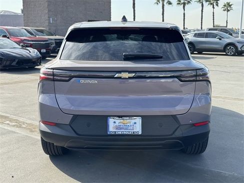 New 2026 Chevrolet Equinox EV LT image 5