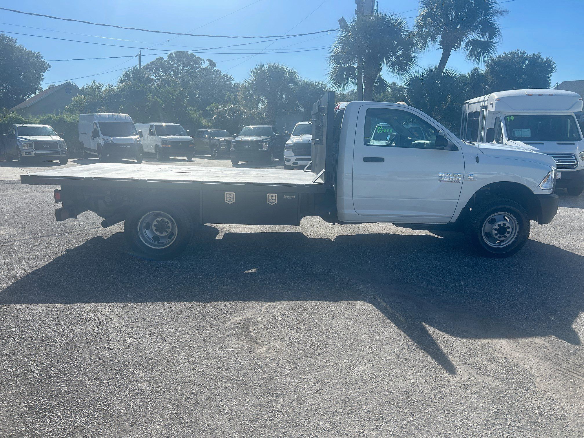 Used 2017 RAM 3500 Tradesman w/ Power & Remote Entry Group AWD/4WD image 8