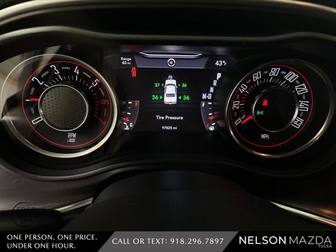 Used 2015 Dodge Challenger R/T w/ Quick Order Package 28B R/T image 23