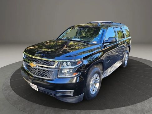 Used 2019 Chevrolet Tahoe LT image 2