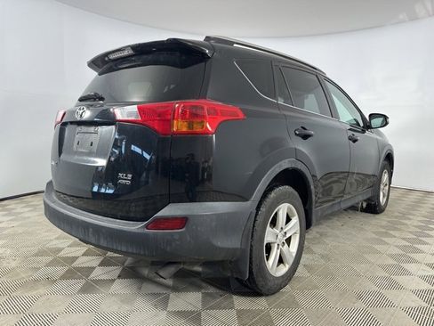Used 2014 Toyota RAV4 XLE image 4