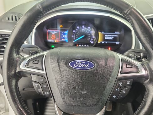 Used 2018 Ford Edge SEL w/ Equipment Group 201A FWD image 22