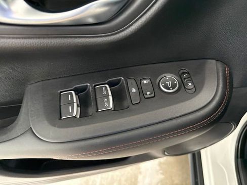 Used 2024 Honda HR-V Sport image 6