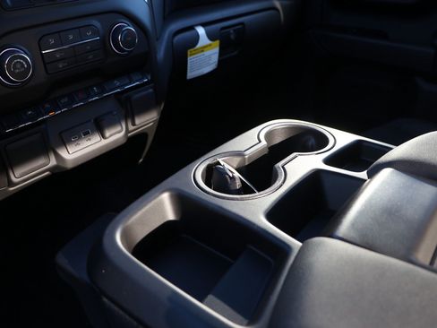 New 2026 Chevrolet Silverado 1500 Custom Trail Boss w/ LPO, Dark Essentials Package image 24