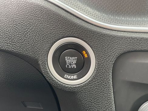 Used 2014 Dodge Charger R/T image 24