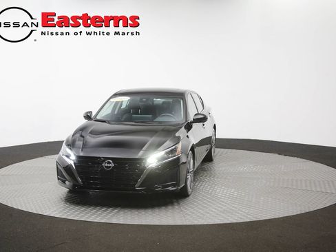 Used 2024 Nissan Altima 2.5 SL AWD/4WD image 49
