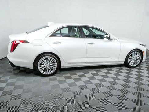 Used 2021 Cadillac CT4 Premium Luxury RWD image 2