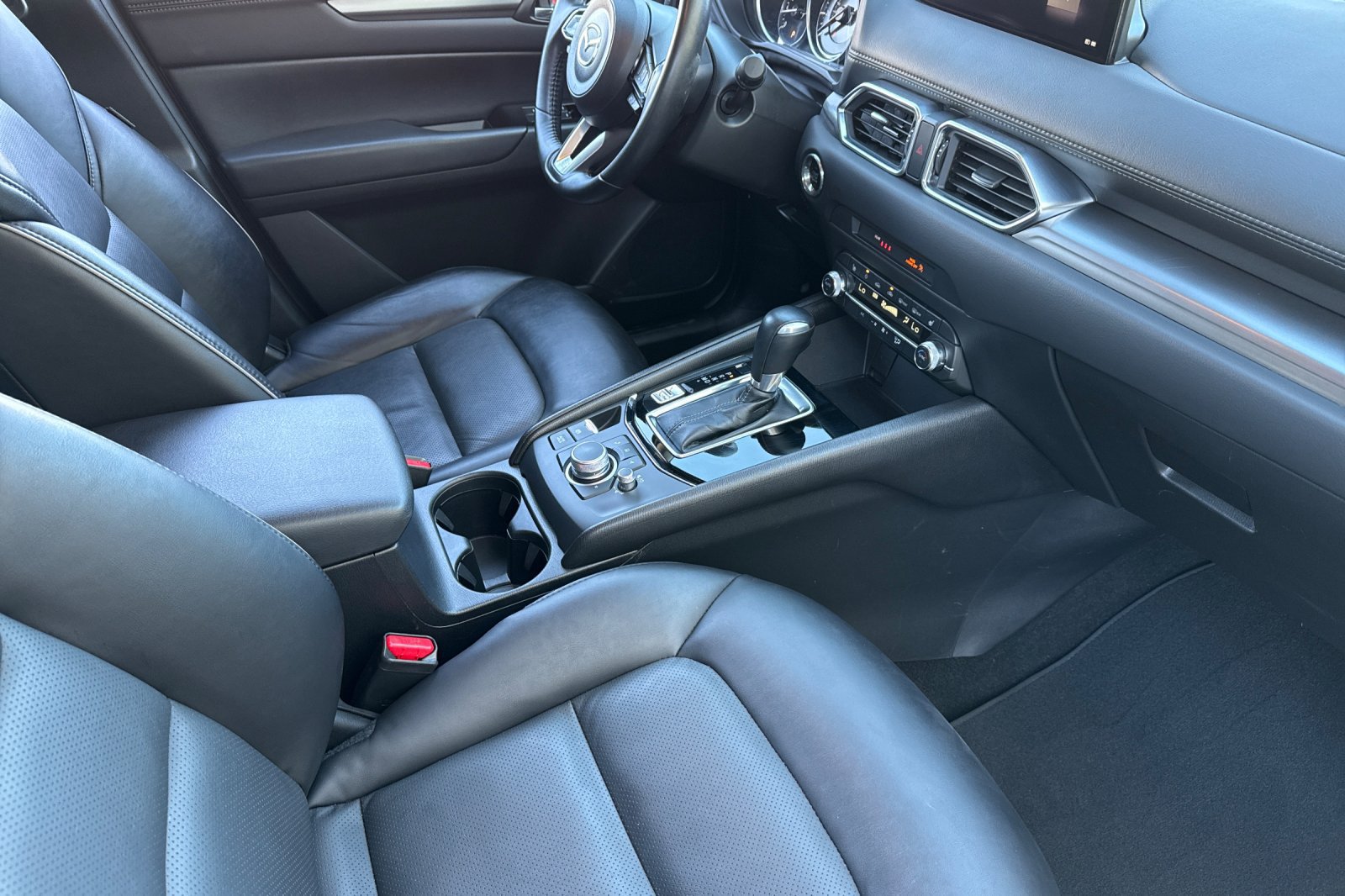 Used 2025 MAZDA CX-5 AWD 2.5 S w/ Select Package image 17