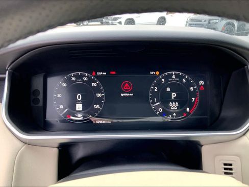 Used 2022 Land Rover Range Rover Sport HSE Silver Edition image 25