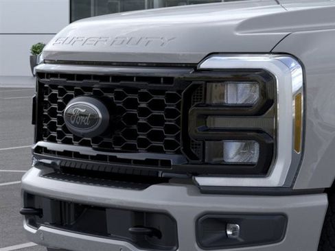 New 2026 Ford F250 Lariat w/ Tremor Off-Road Package image 17