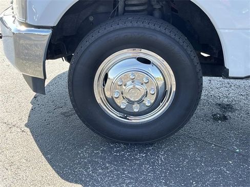 Used 2017 Ford F350 XL w/ Power Equipment Group image 13