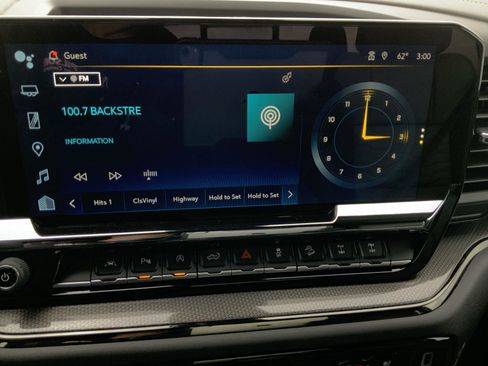 New 2026 Chevrolet Silverado 1500 ZR2 image 47