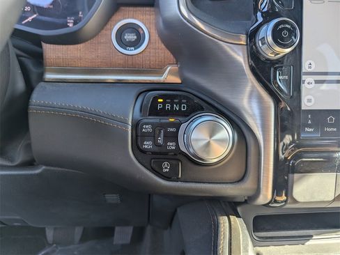 Used 2023 RAM 1500 Limited w/ Body Color Bumper Group image 24