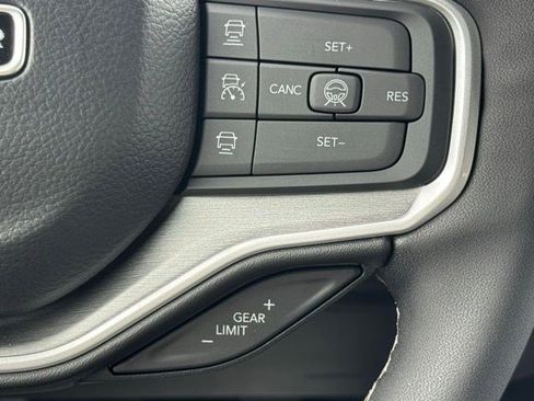 New 2026 Jeep Grand Wagoneer Limited AWD/4WD image 20