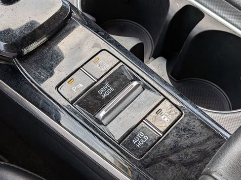Used 2020 Hyundai Sonata Limited FWD image 23