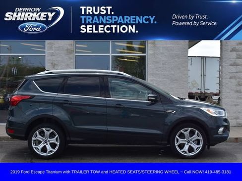 Used 2019 Ford Escape Titanium AWD/4WD image 3