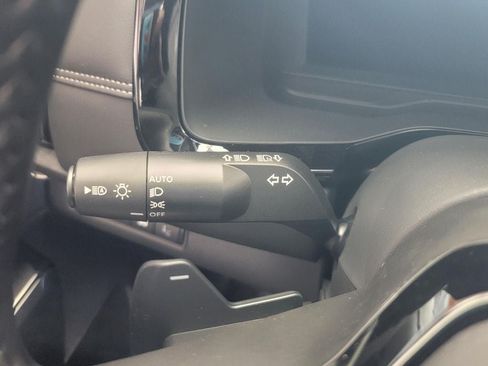 New 2026 Nissan Pathfinder Platinum AWD/4WD image 17