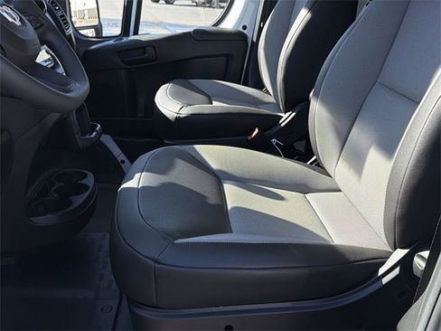 New 2026 RAM ProMaster 2500 w/ Convenience Group image 17