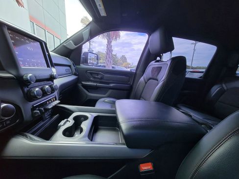 Used 2021 RAM 1500 Big Horn w/ Built-to-serve Edition AWD/4WD image 15