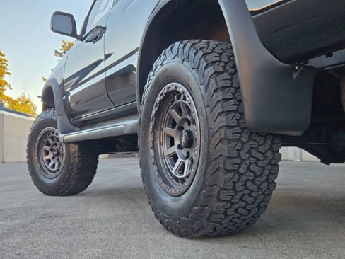 Used 1997 Toyota 4Runner SR5 AWD/4WD image 29