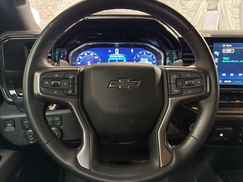 Used 2023 Chevrolet Silverado 1500 ZR2 w/ Technology Package image 17