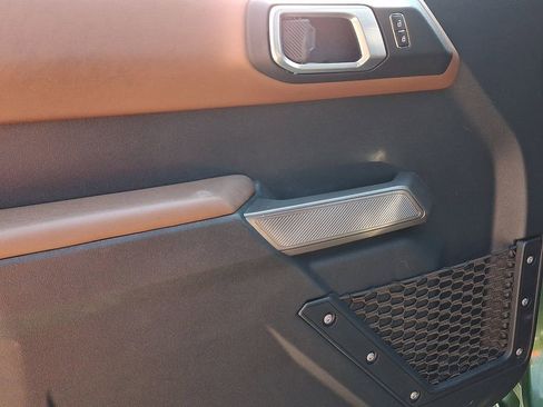 Used 2023 Ford Bronco Outer Banks AWD/4WD image 13