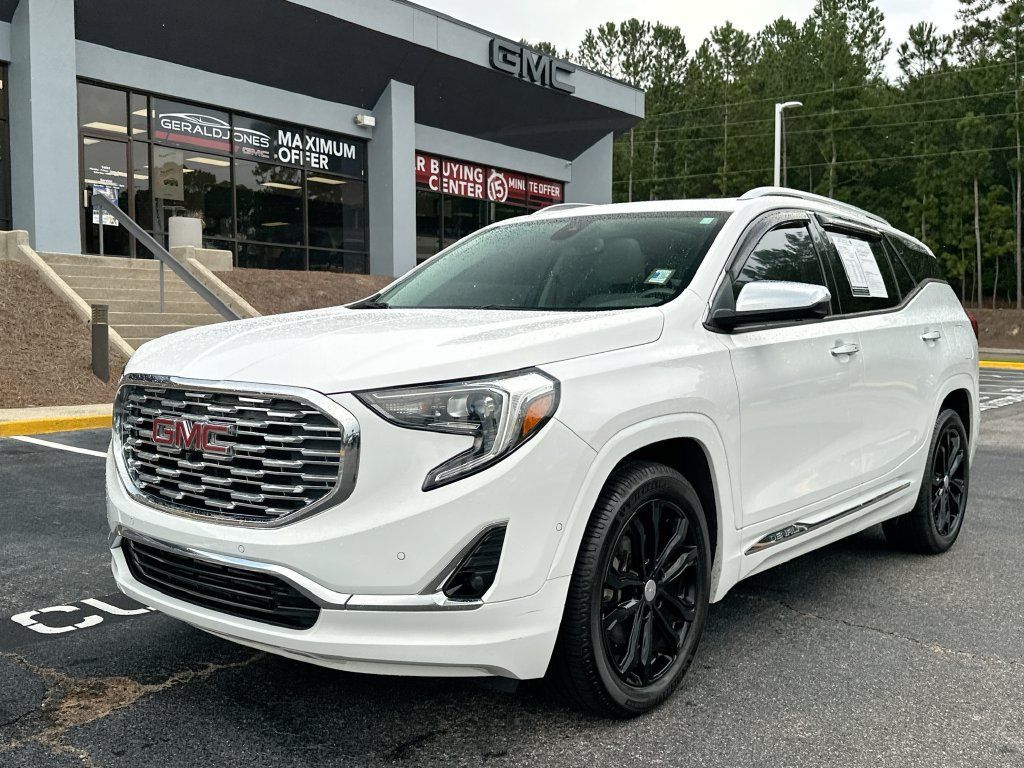 Used 2018 GMC Terrain Denali w/ Advanced Safety Package FWD image 1
