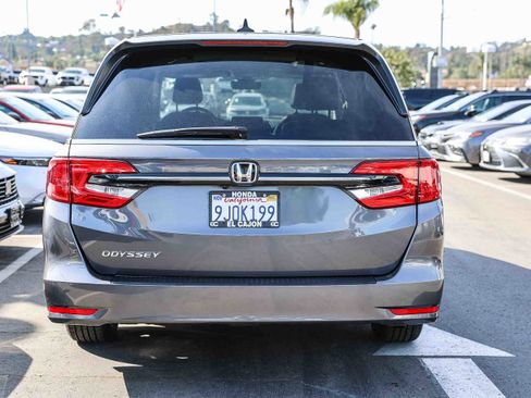 Certified 2024 Honda Odyssey EX-L image 25