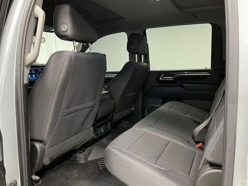 Used 2024 Chevrolet Silverado 2500 LT AWD/4WD image 37