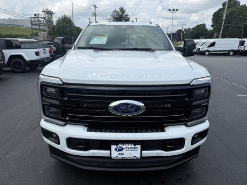 New 2026 Ford F250 Platinum AWD/4WD image 2