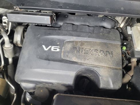 Used 2018 Nissan Pathfinder SL AWD/4WD image 30