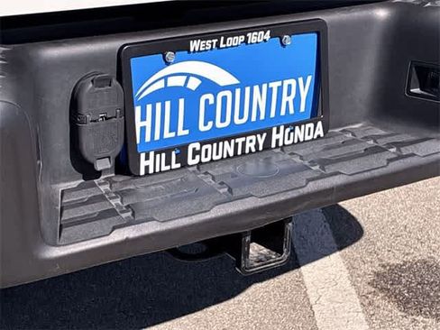 Used 2022 Nissan Frontier SV image 36