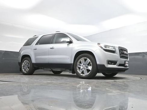 Used 2017 GMC Acadia Limited SLT AWD/4WD image 46