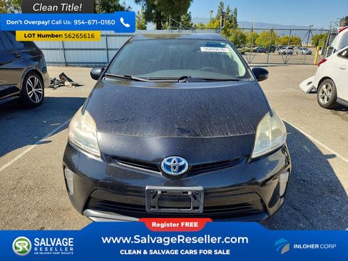 Used 2015 Toyota Prius Two FWD image 7