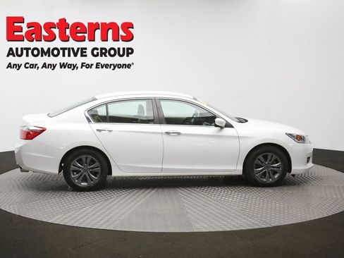 Used 2015 Honda Accord LX image 44