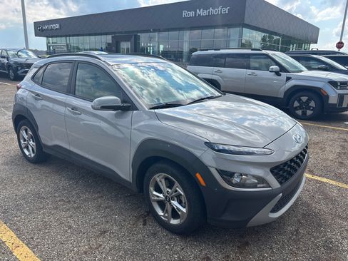 Used 2023 Hyundai Kona SEL w/ Convenience Package AWD/4WD image 8