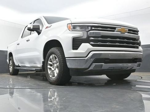 Used 2023 Chevrolet Silverado 1500 LTZ w/ LTZ Convenience Package II AWD/4WD image 1