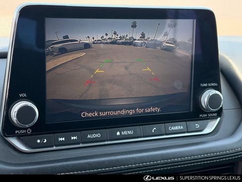Used 2021 Nissan Rogue S FWD image 26