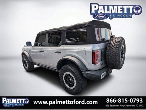 Used 2022 Ford Bronco Badlands AWD/4WD image 5